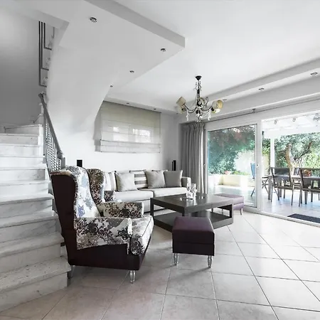 Breathtaking Villa, Nilie Hospitality Mgmt Apartament