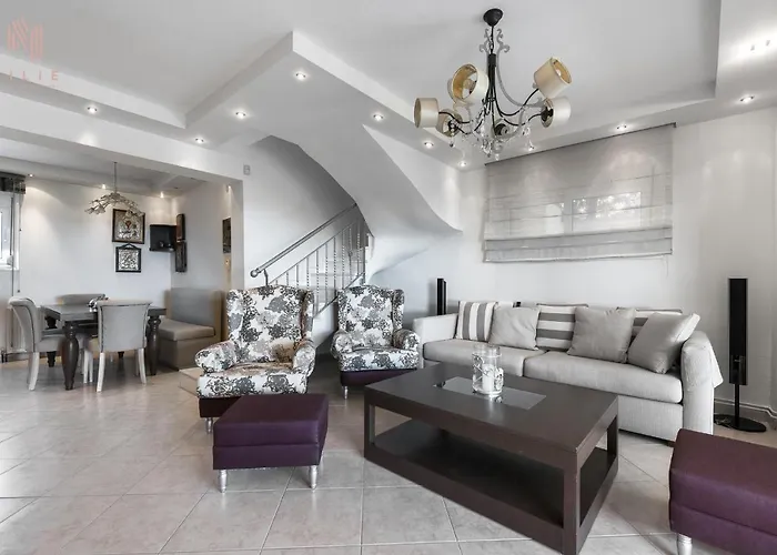 Breathtaking Villa, Nilie Hospitality Mgmt *