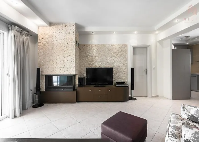 Апартаменты Breathtaking Villa, Nilie Hospitality Mgmt