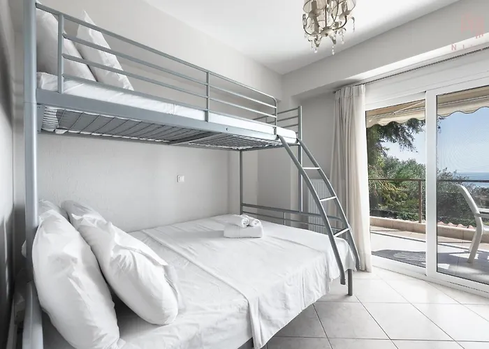 Breathtaking Villa, Nilie Hospitality Mgmt Апартаменты