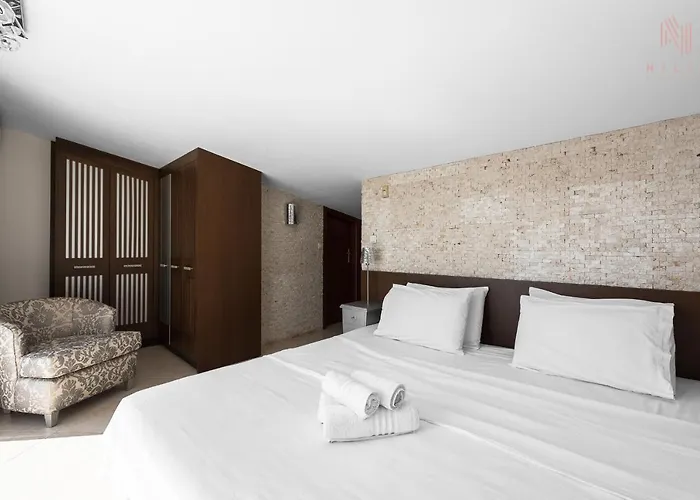 Breathtaking Villa, Nilie Hospitality Mgmt Posidi
